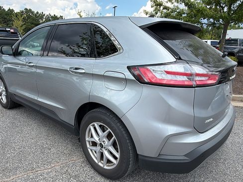 Used 2024 Ford Edge SEL AWD/4WD image 10