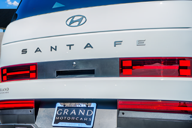 Certified 2026 Hyundai Santa Fe SE FWD image 41