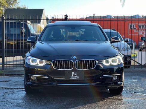 Used 2013 BMW 335i Sedan w/ Technology Pkg image 2