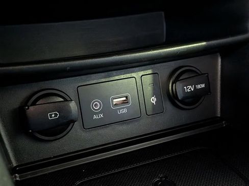 Used 2020 Hyundai Kona Limited image 23