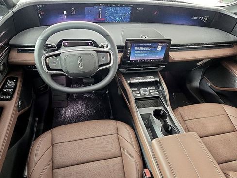 Used 2026 Lincoln Nautilus Reserve w/ Jet Appearance Package AWD/4WD image 10