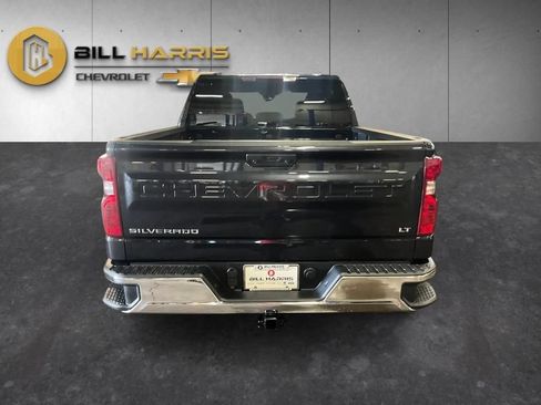 Used 2023 Chevrolet Silverado 1500 LT AWD/4WD image 12