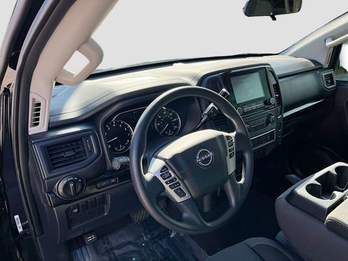 Used 2024 Nissan Titan SV w/ Accessory Utility Package RWD image 9