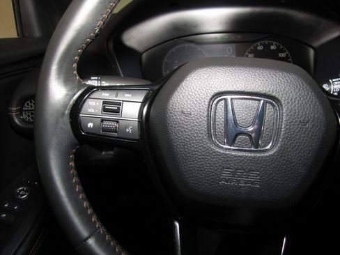 Certified 2023 Honda HR-V Sport image 5