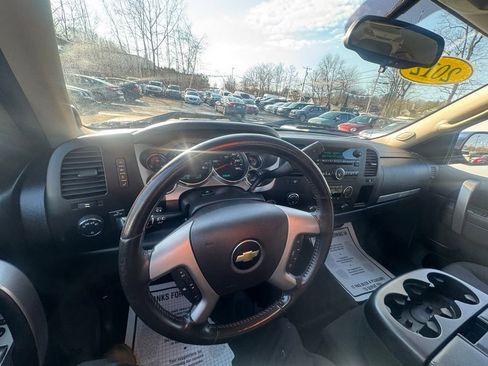 Used 2012 Chevrolet Silverado 1500 LT image 31