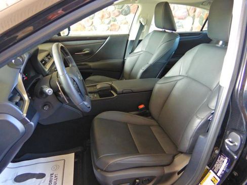 Used 2021 Lexus ES 250 w/ Premium Package image 13