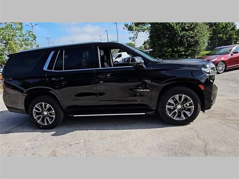 Used 2023 Chevrolet Tahoe LT w/ Luxury Package image 27