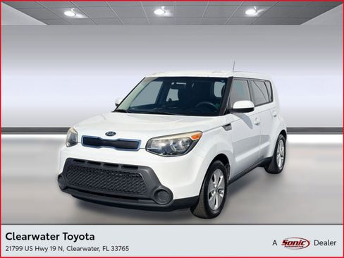 Used 2016 Kia Soul FWD image 1
