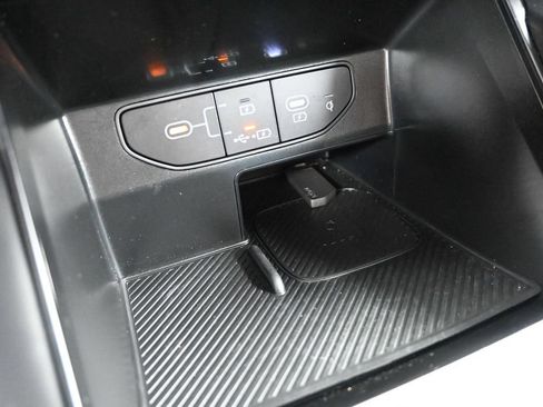 Certified 2026 Kia Sorento S FWD image 22