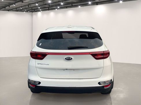 Used 2020 Kia Sportage LX AWD/4WD image 6