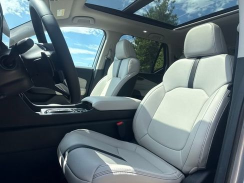 New 2026 Honda Pilot Touring image 10