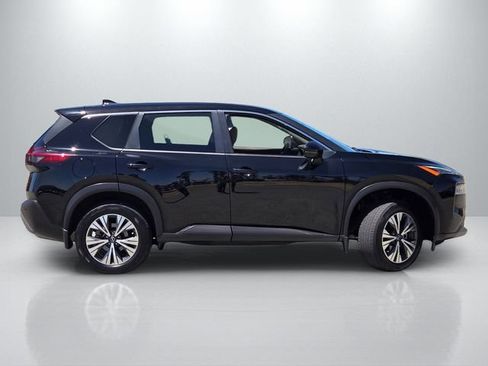 Used 2023 Nissan Rogue SV FWD image 3
