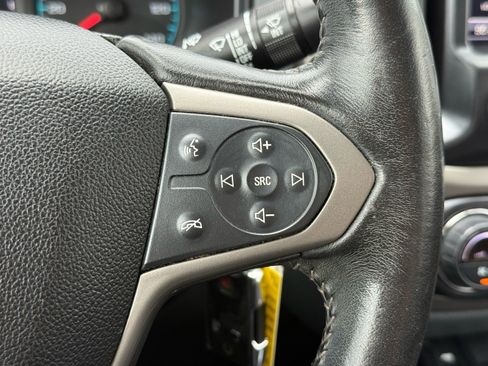 Used 2015 Chevrolet Colorado Z71 image 16