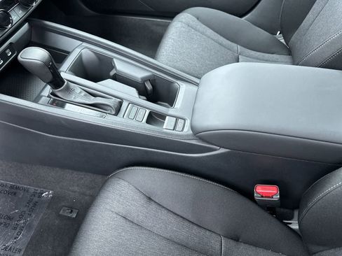 Used 2025 Honda Accord SE image 19