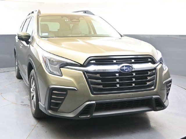 Used 2025 Subaru Ascent Premium AWD/4WD image 8