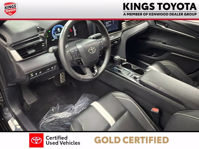 Certified 2025 Toyota Camry SE FWD image 16