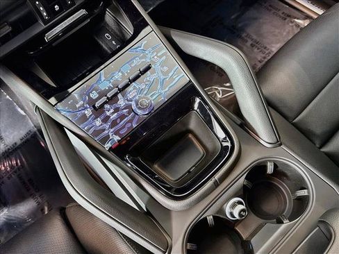 New 2026 Porsche Cayenne AWD/4WD image 18