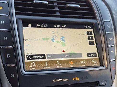 Used 2018 Lincoln MKX Reserve w/ Driver Assistance Package image 37