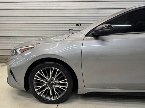Used 2024 Kia Forte GT-Line w/ GT-Line Premium Package FWD image 4