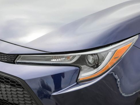 Certified 2022 Toyota Corolla LE w/ LE Convenience Package FWD image 9