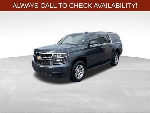 Used 2020 Chevrolet Suburban LT RWD image 3