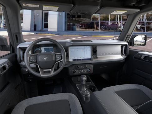 New 2025 Ford Bronco 4-Door AWD/4WD image 10