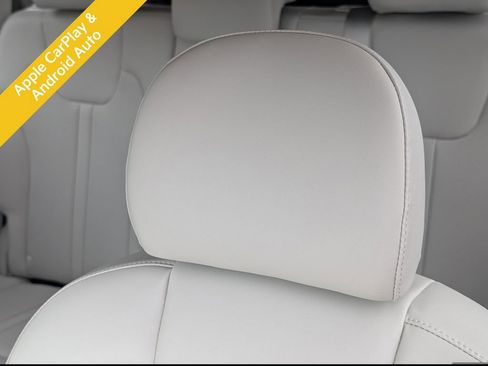 Used 2023 Kia Sorento S w/ Panoramic Sunroof Package image 15