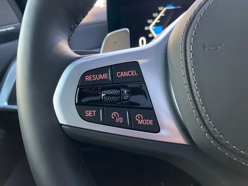 Used 2025 BMW X5 xDrive50e w/ M Sport Package image 15