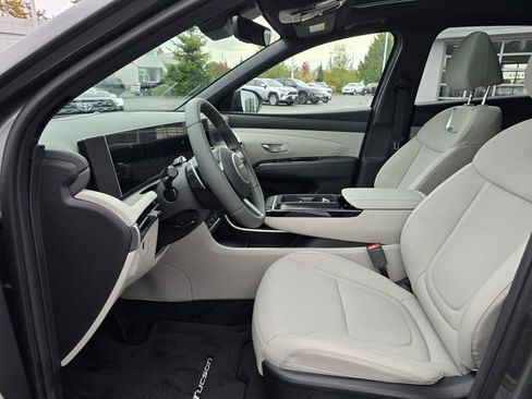 New 2026 Hyundai Tucson Limited image 19