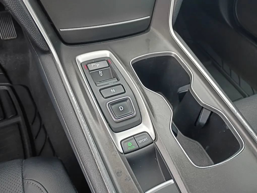 Used 2021 Honda Accord Touring image 13