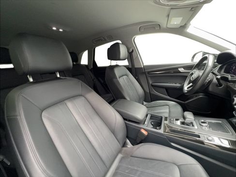 Used 2018 Audi Q5 2.0T Premium AWD/4WD image 30