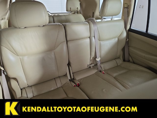 Used 2010 Lexus LX 570 4WD w/ Preferred Accessory Package image 22