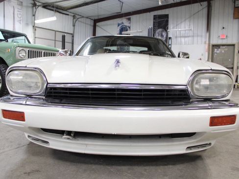Used 1995 Jaguar XJS 4.0 Convertible image 9