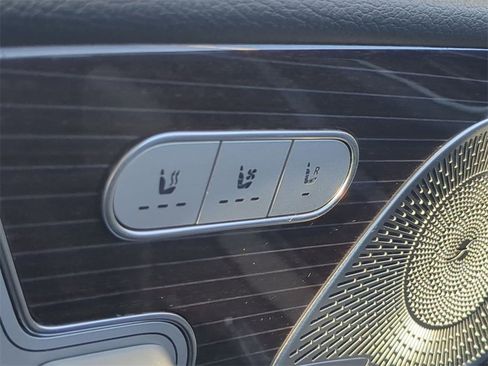 Used 2021 Mercedes-Benz GLE 450 4MATIC image 25