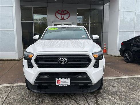 Certified 2024 Toyota Tacoma SR5 RWD image 5