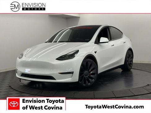 Used 2022 Tesla Model Y Performance AWD/4WD image 1