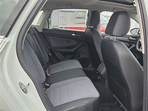 New 2026 Volkswagen Jetta SE image 15