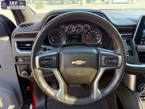 Used 2021 Chevrolet Tahoe LT w/ LT Signature Package image 17