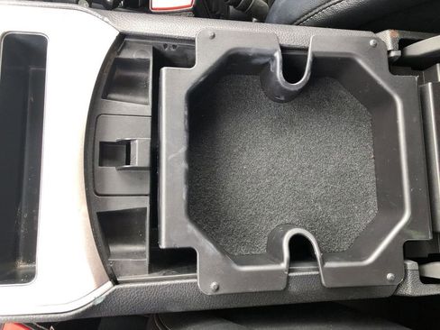 Used 2023 Ford Edge SEL image 20