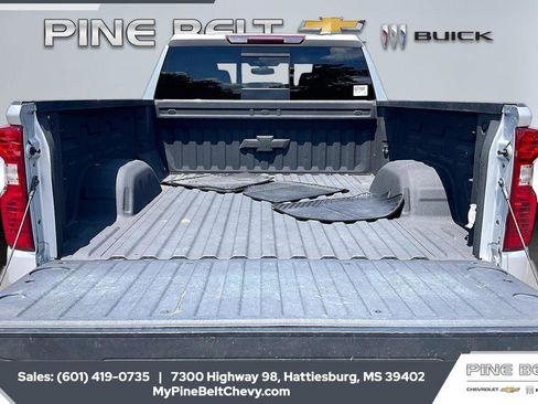 Used 2022 Chevrolet Silverado 1500 LT w/ All Star Edition Plus AWD/4WD image 5