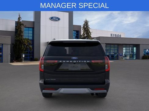 New 2025 Ford Expedition Platinum w/ Platinum Ultimate Package AWD/4WD image 5