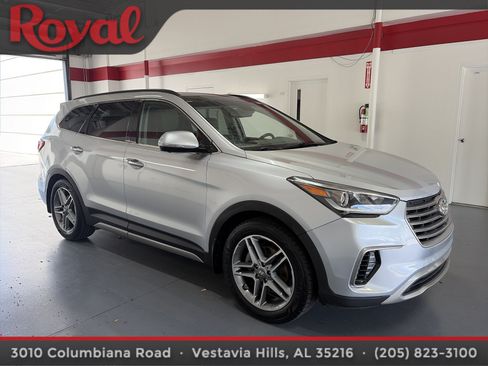 Used 2017 Hyundai Santa Fe Limited FWD image 5