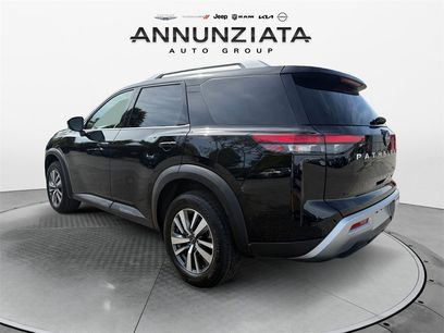 Certified 2025 Nissan Pathfinder SL