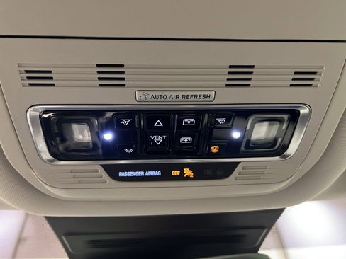 Used 2026 Lincoln Nautilus Premier w/ Equipment Group 102A image 28