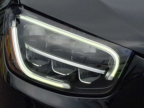 Used 2022 Mercedes-Benz GLC 300 4MATIC image 7