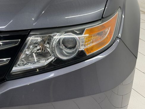 Used 2015 Honda Odyssey EX image 9