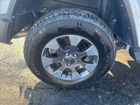 Used 2020 Jeep Wrangler Unlimited Sahara image 53