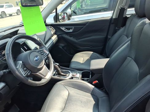Used 2020 Subaru Forester Limited AWD/4WD image 7