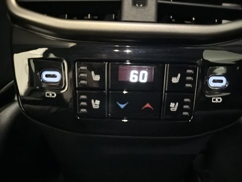 Used 2023 Lexus RX 350 Premium Plus w/ Accessory Package (Z1) AWD/4WD image 27