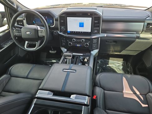 Used 2025 Ford F150 Platinum w/ FX4 Off-Road Package AWD/4WD image 9